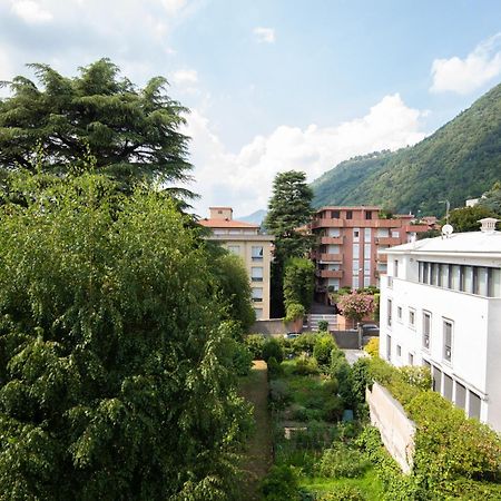 West Park Suite With Parking By Holiday Solutions Como Ngoại thất bức ảnh