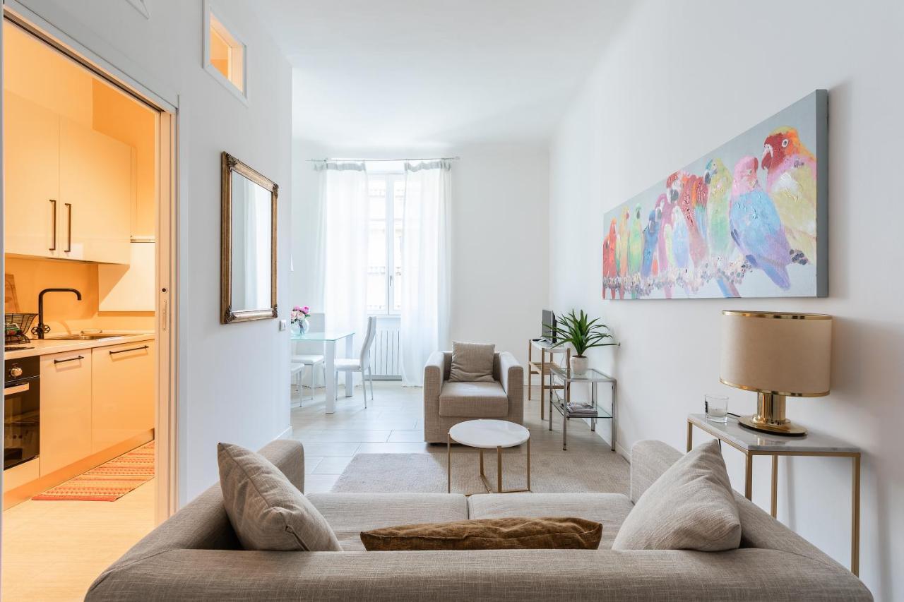 West Park Suite With Parking By Holiday Solutions Como Ngoại thất bức ảnh