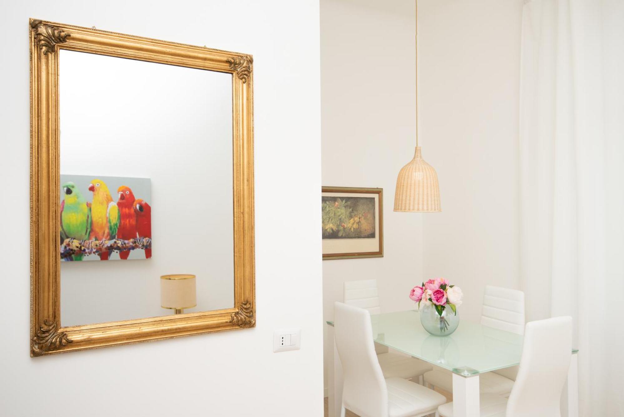 West Park Suite With Parking By Holiday Solutions Como Ngoại thất bức ảnh